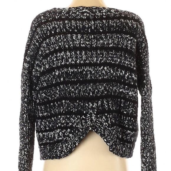 Forever 21 gray, black, white striped marled cropped sweater - Picture 7 of 7